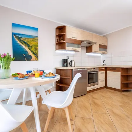 Apartament In Mit Terrasse *